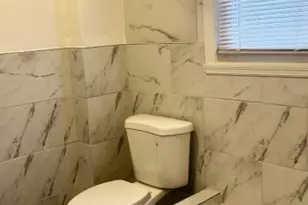 36 Tiffany Pl, Irvington, NJ 07111 - Photo 4