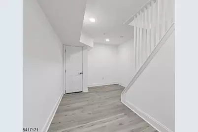 150 N Auten Ave, Somerville, NJ 08876 - Photo 10