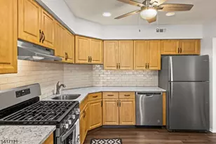 244 Drake Ln, Roxbury Township, NJ 07852 - Photo 12