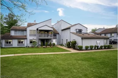 244 Drake Ln, Roxbury Township, NJ 07852 - Photo 1