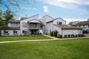 244 Drake Ln, Roxbury Township, NJ 07852 - Photo 1