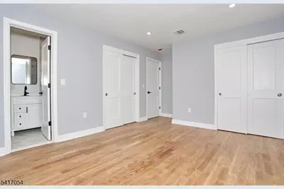 133 E Church St, Bergenfield, NJ 07621 - Photo 14