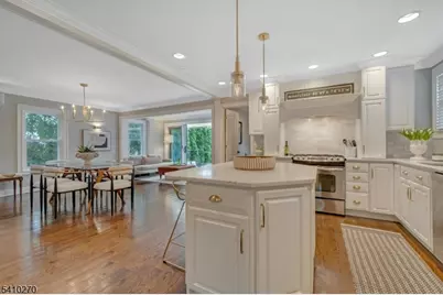 40 Cross St, Montclair, NJ 07042 - Photo 4