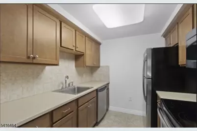 7 Prospect St #409, Morristown, NJ 07960 - Photo 4
