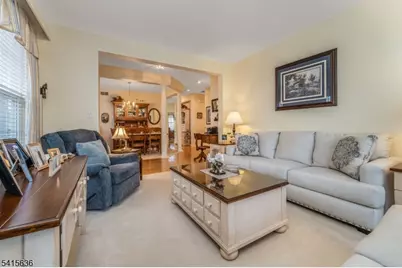 95 Kensington Cir, White Township, NJ 07823 - Photo 8