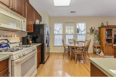 95 Kensington Cir, White Township, NJ 07823 - Photo 14
