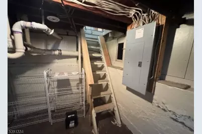 53 Laurel Dr, Wayne, NJ 07470 - Photo 22