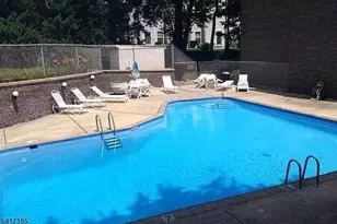 365 River Rd, Nutley Twp., NJ 07110 - Photo 14