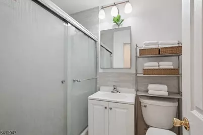20 Concord St, Jersey City, NJ 07306 - Photo 8