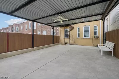 20 Concord St, Jersey City, NJ 07306 - Photo 32