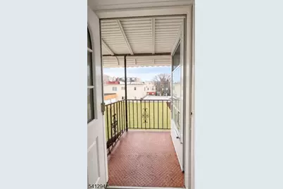 20 Concord St, Jersey City, NJ 07306 - Photo 30