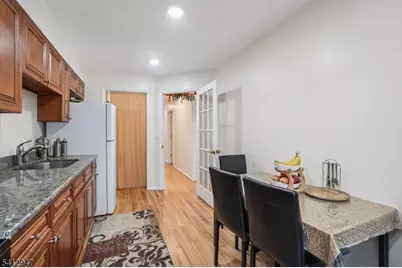 20 Concord St, Jersey City, NJ 07306 - Photo 10