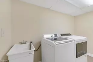 40 Prospect Pl, North Plainfield, NJ 07060 - Photo 24