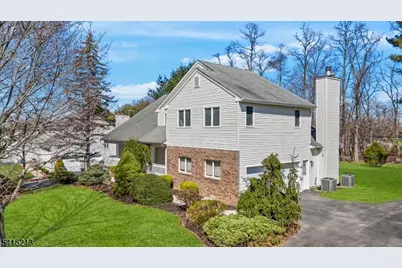 34 Knob Hill Rd, Marlboro Township, NJ 07751 - Photo 1