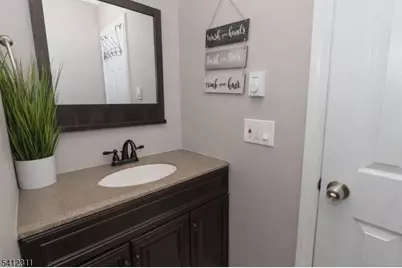 16 Arthur Rd, Hopatcong, NJ 07874 - Photo 8