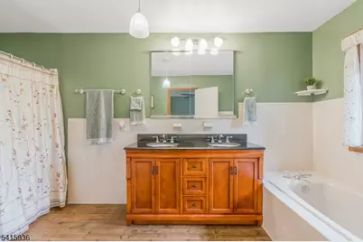 102 Clark Cir, Raritan Township, NJ 08822 - Photo 26