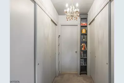 102 Clark Cir, Raritan Township, NJ 08822 - Photo 20