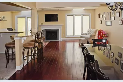 32 Averell Dr, Parsippany, NJ 07950 - Photo 4