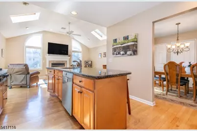 29 Long Acres Rd, Fairfield, NJ 07004 - Photo 14