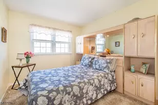 29 Long Acres Rd, Fairfield, NJ 07004 - Photo 24