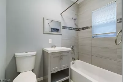 50 Palm St, Newark, NJ 07106 - Photo 8