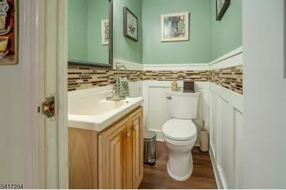 37 Mapes Ave, Nutley, NJ 07110 - Photo 18