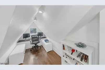 8 Glenwood Rd, Parsippany, NJ 07834 - Photo 32