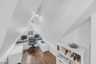 8 Glenwood Rd, Parsippany, NJ 07834 - Photo 32