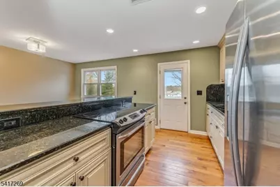 87 Lynnfield Ter, Lopatcong Township, NJ 08865 - Photo 14