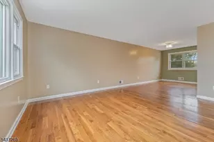 87 Lynnfield Terrace, Lopatcong Township, NJ 08865 - Photo 8