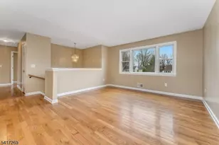 87 Lynnfield Terrace, Lopatcong Township, NJ 08865 - Photo 6