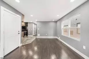 1117 Chestnut St, Elizabeth, NJ 07201 - Photo 2