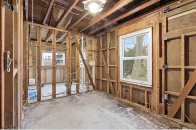 19 Sutton Rd, Hopatcong, NJ 07843 - Photo 10