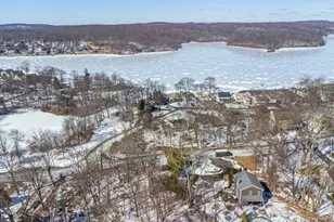 104 Espanong Rd, Jefferson Township, NJ 07849 - Photo 10