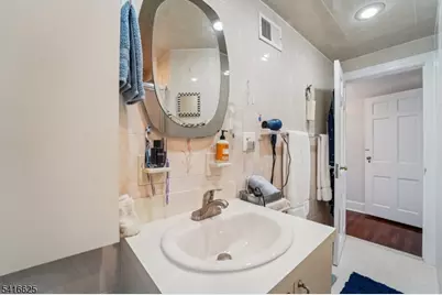 27 Fairview Ave, West Orange Township, NJ 07052 - Photo 30