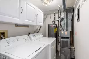 2 Crystal Ln, Paterson, NJ 07501 - Photo 22