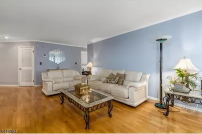 2 Crystal Ln, Paterson, NJ 07501 - Photo 6