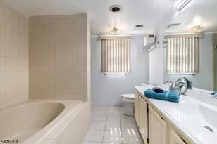 2 Crystal Ln, Paterson, NJ 07501 - Photo 14