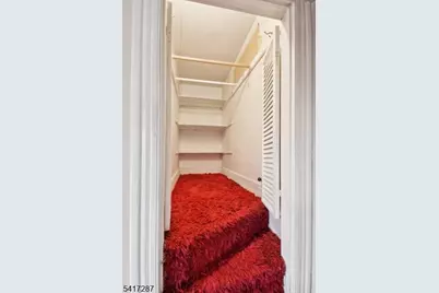 60 Berkeley Ave, Bloomfield, NJ 07003 - Photo 12