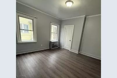108 Vassar Ave, Newark, NJ 07112 - Photo 14