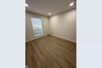 32 Columbus Dr, Franklin Township, NJ 08823 - Photo 24