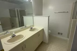 32 Columbus Dr, Franklin Township, NJ 08823 - Photo 18