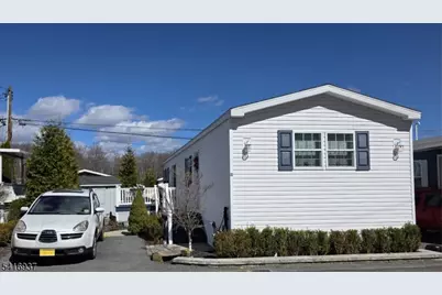 10 Makepeace Dr #10, Jefferson Township, NJ 07438 - Photo 2