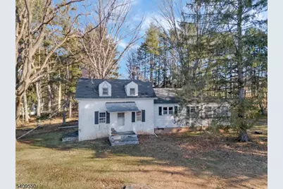 109 Lilac Dr, Clinton Township, NJ 08801 - Photo 2