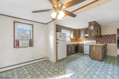 109 Lilac Dr, Clinton Township, NJ 08801 - Photo 12