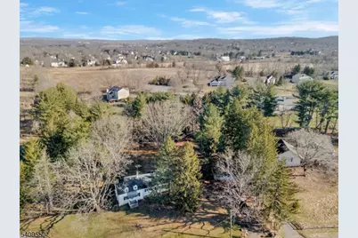 109 Lilac Dr, Clinton Township, NJ 08801 - Photo 4