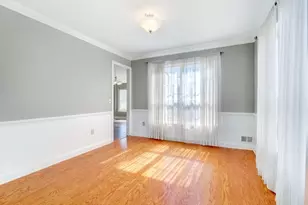 8 Mulberry Ct, Branchburg Township, NJ 08876 - Photo 10