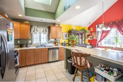 138 S Salem St, Dover, NJ 07801 - Photo 8