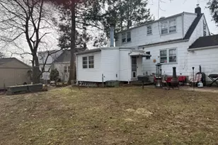 28-27 Sheridan Pl, Fair Lawn, NJ 07410 - Photo 2