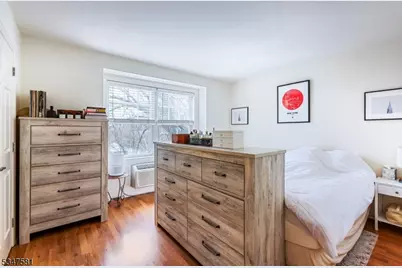 4 Centennial Av #E, Cranford Township, NJ 07016 - Photo 4